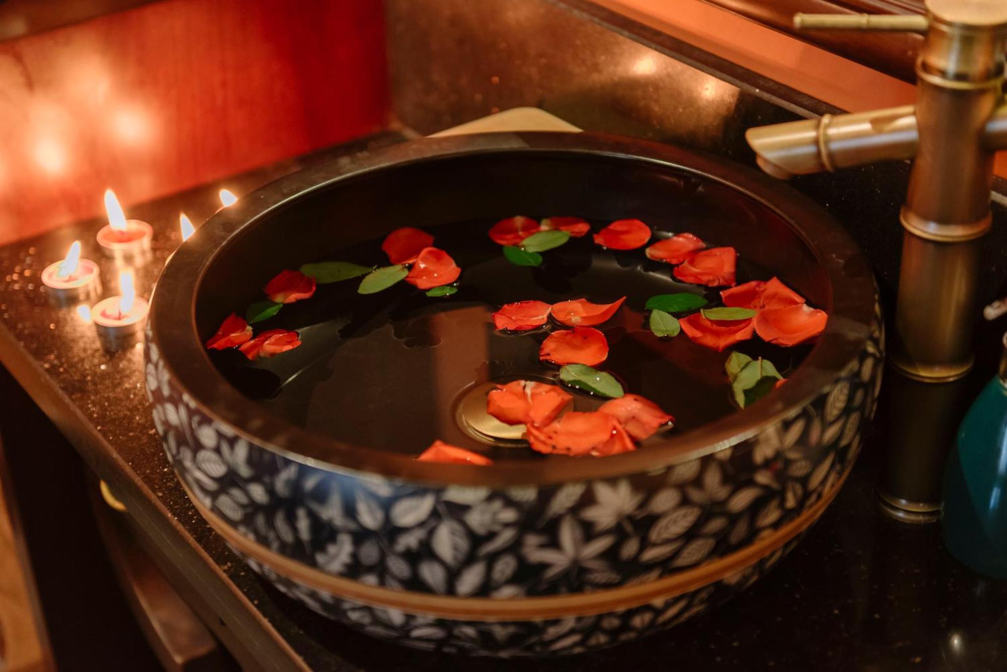 Spatel D'Annam - Imperial Boutique Spa & Hotel Хюэ Экстерьер фото